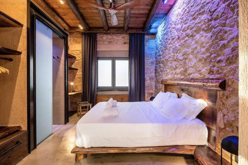 Sea View Garden Suites Pireus Eksteriør bilde