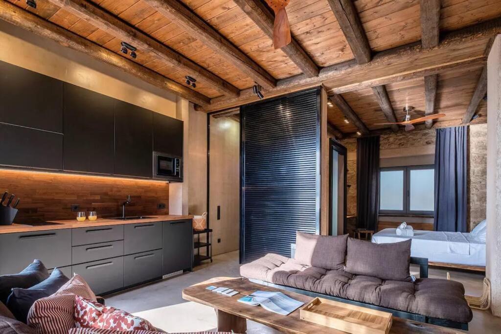 Sea View Garden Suites Pireus Eksteriør bilde