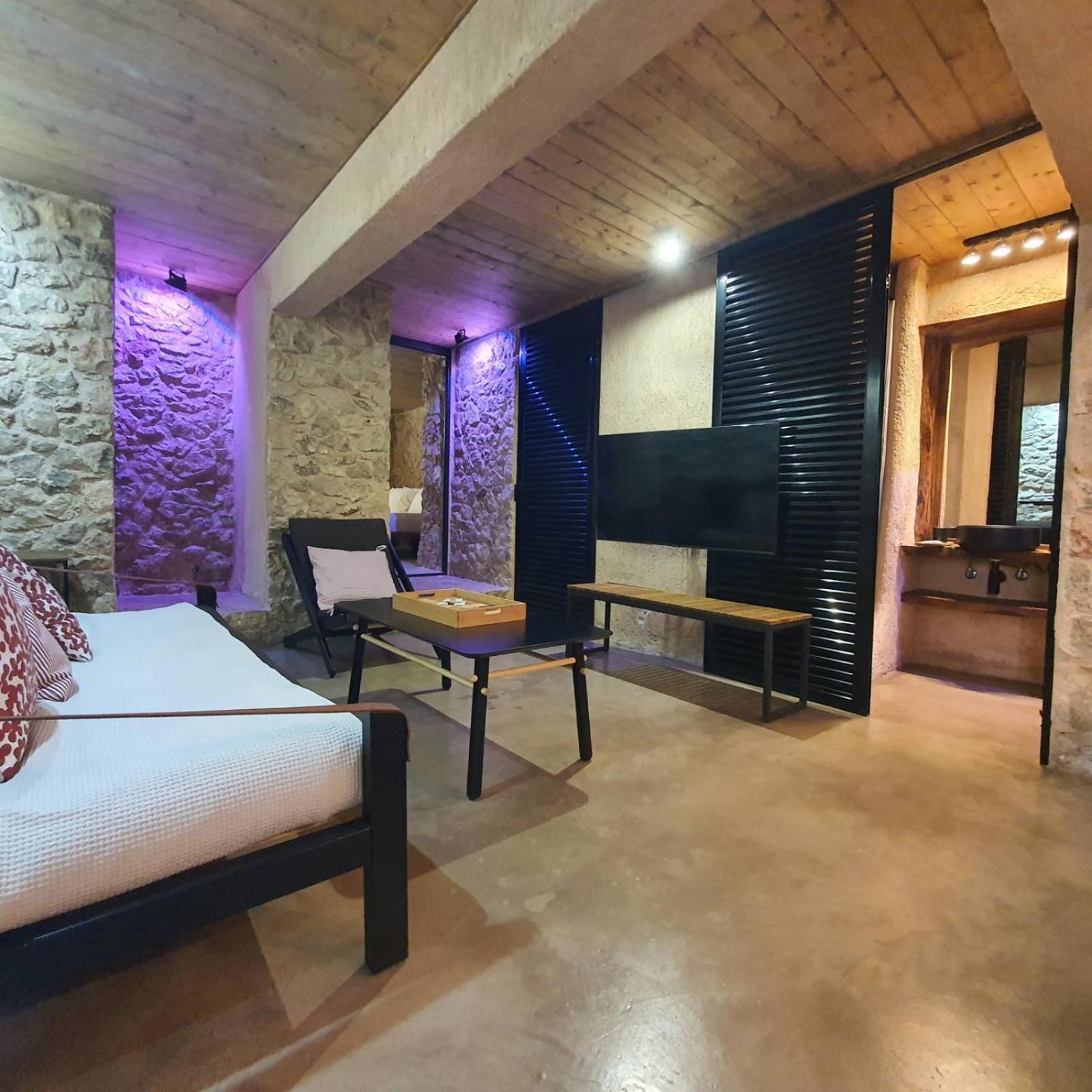 Sea View Garden Suites Pireus Eksteriør bilde