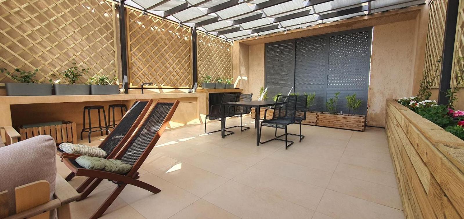Sea View Garden Suites Pireus Eksteriør bilde