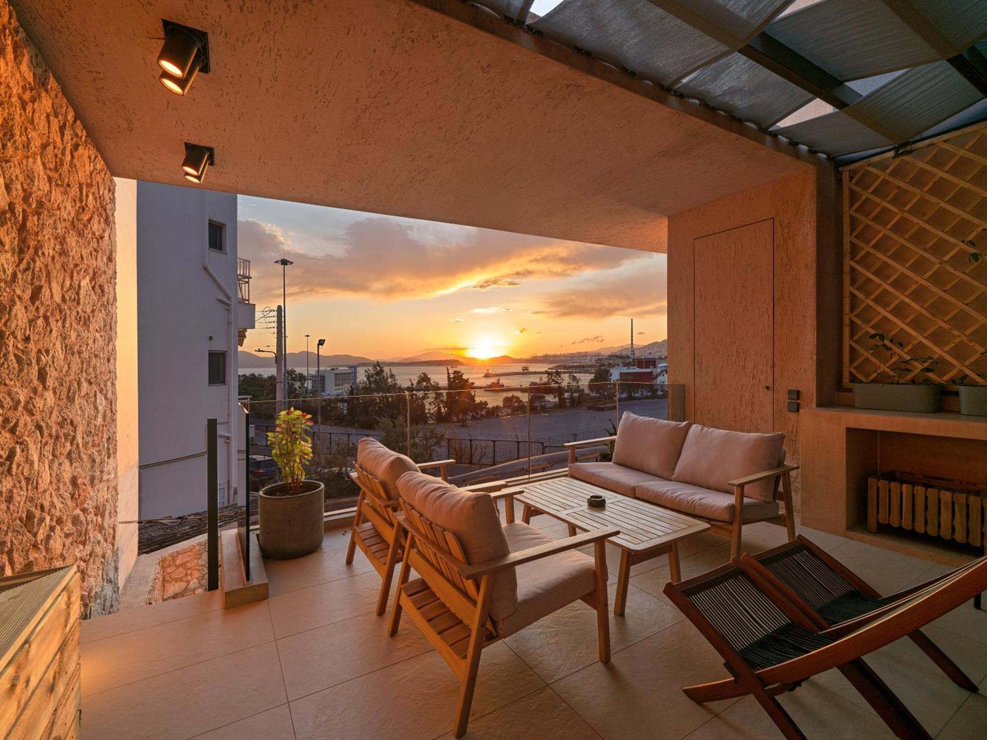 Sea View Garden Suites Pireus Eksteriør bilde