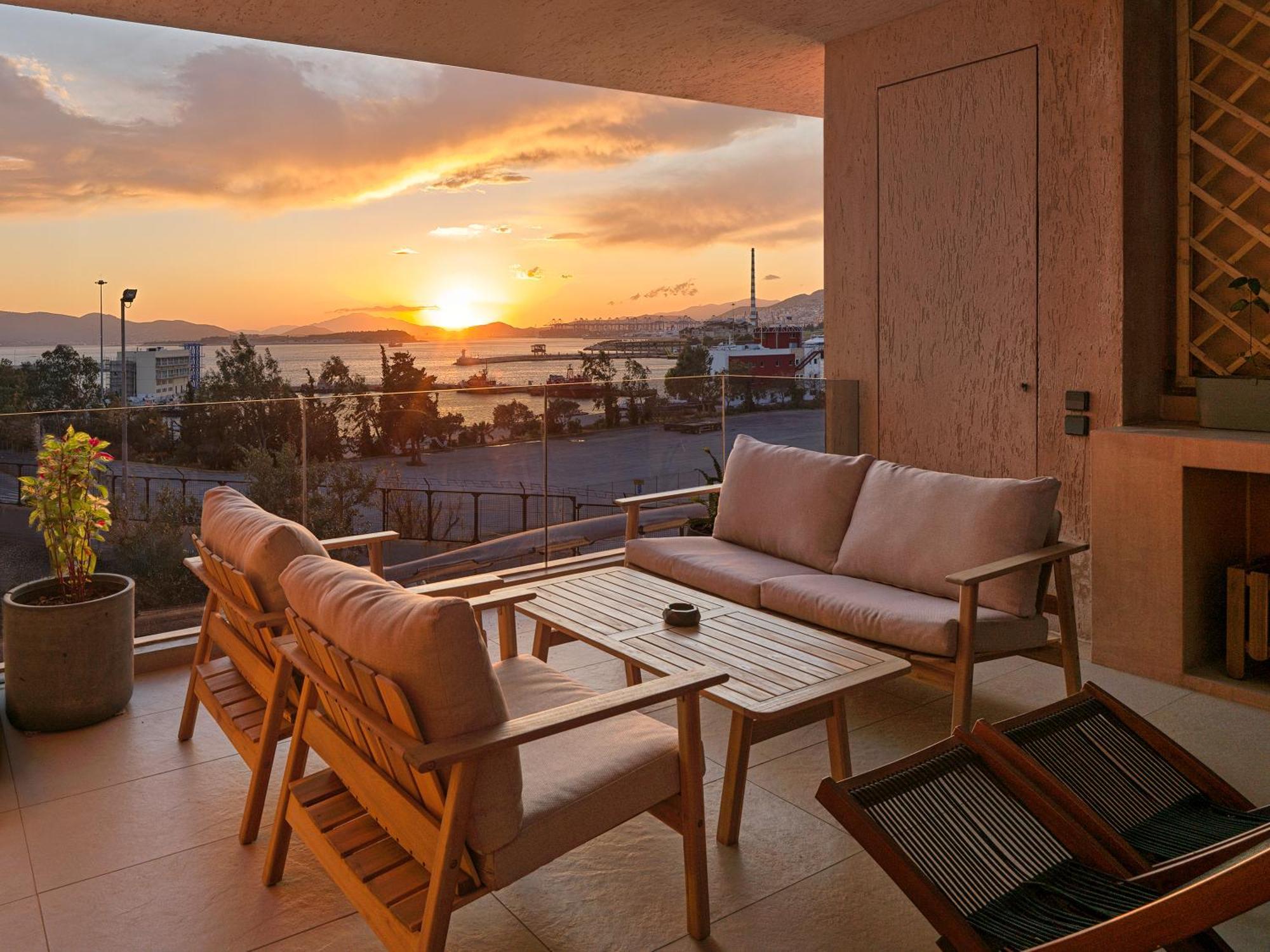 Sea View Garden Suites Pireus Eksteriør bilde